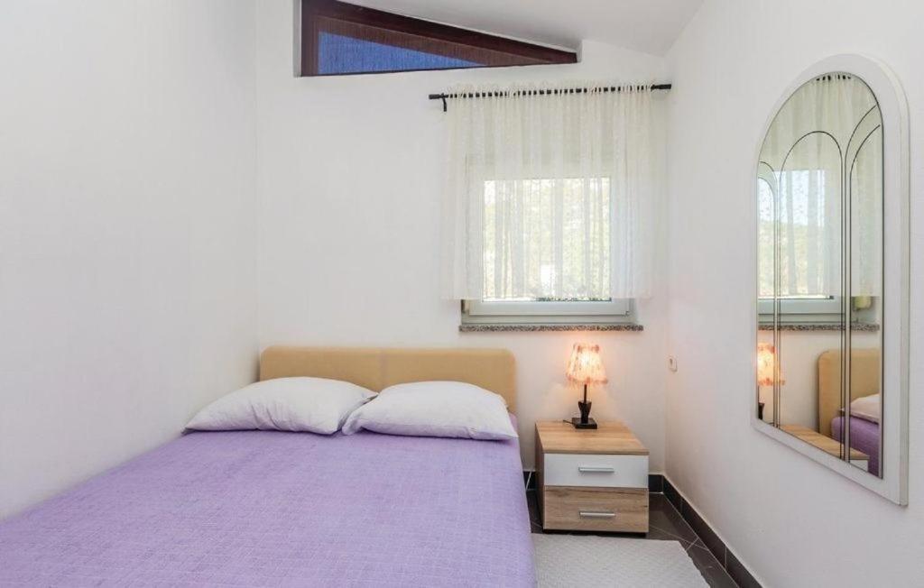 Apartmani Ivankovic Karlobag Buitenkant foto