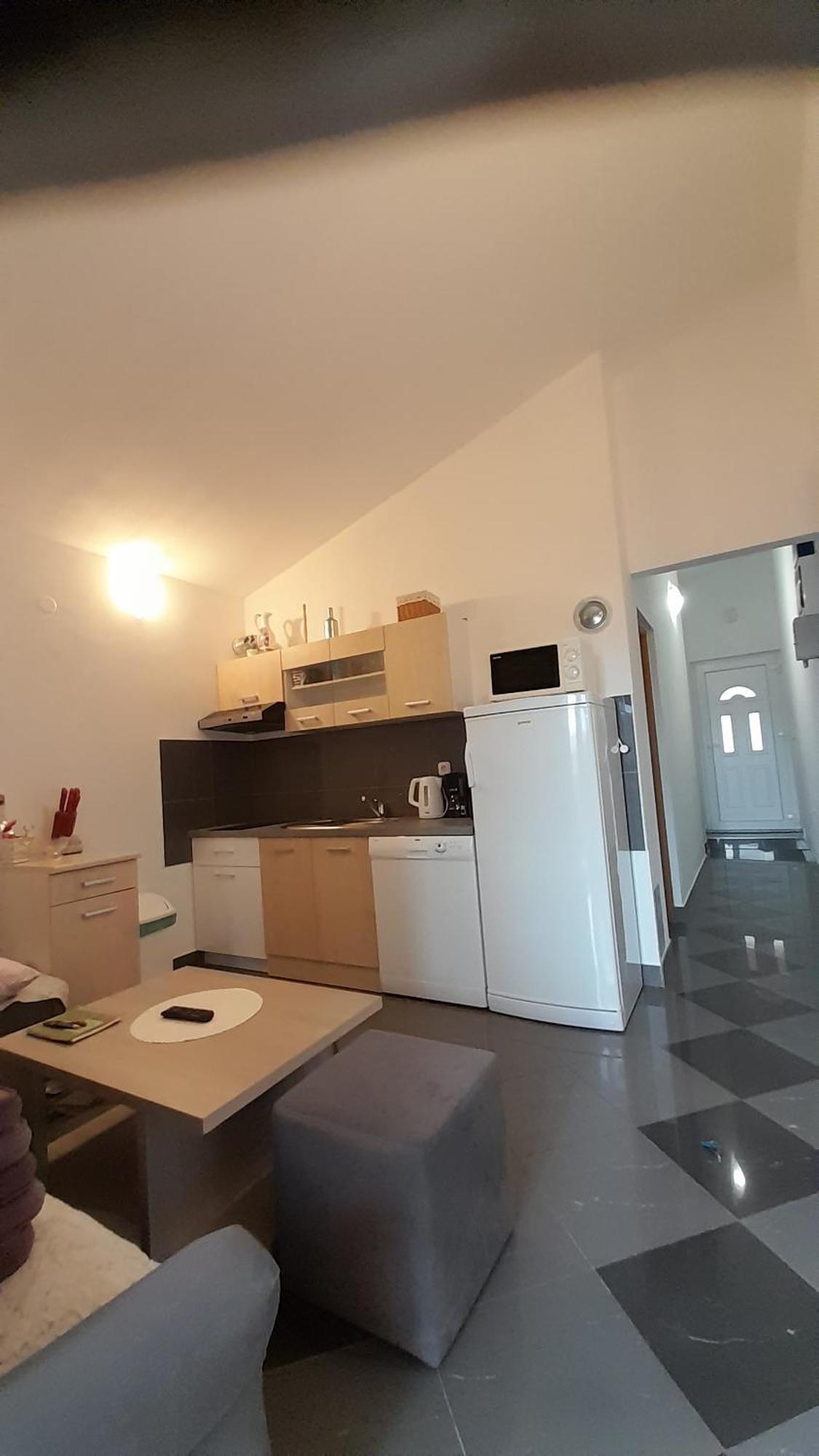Apartmani Ivankovic Karlobag Kamer foto