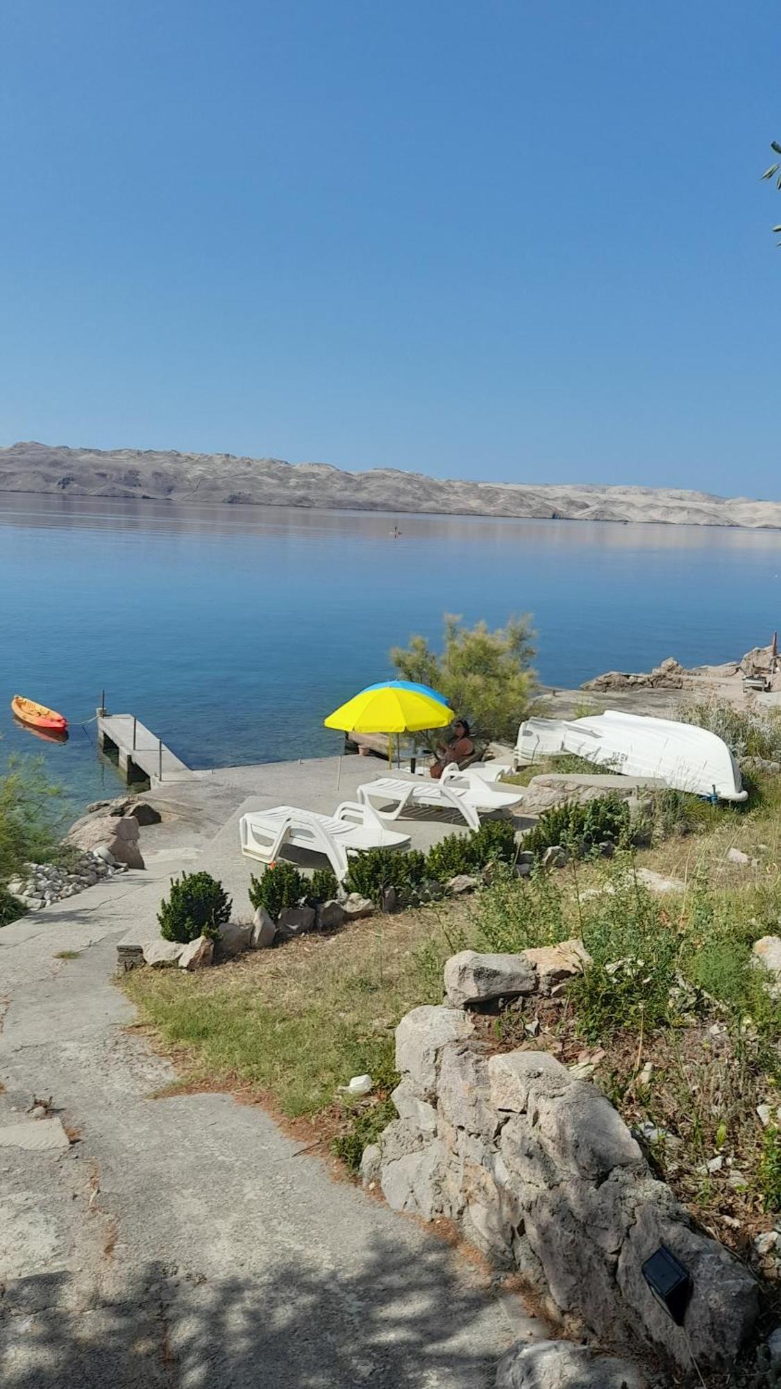 Apartmani Ivankovic Karlobag Kamer foto